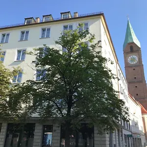 Otel Der Tannenbaum