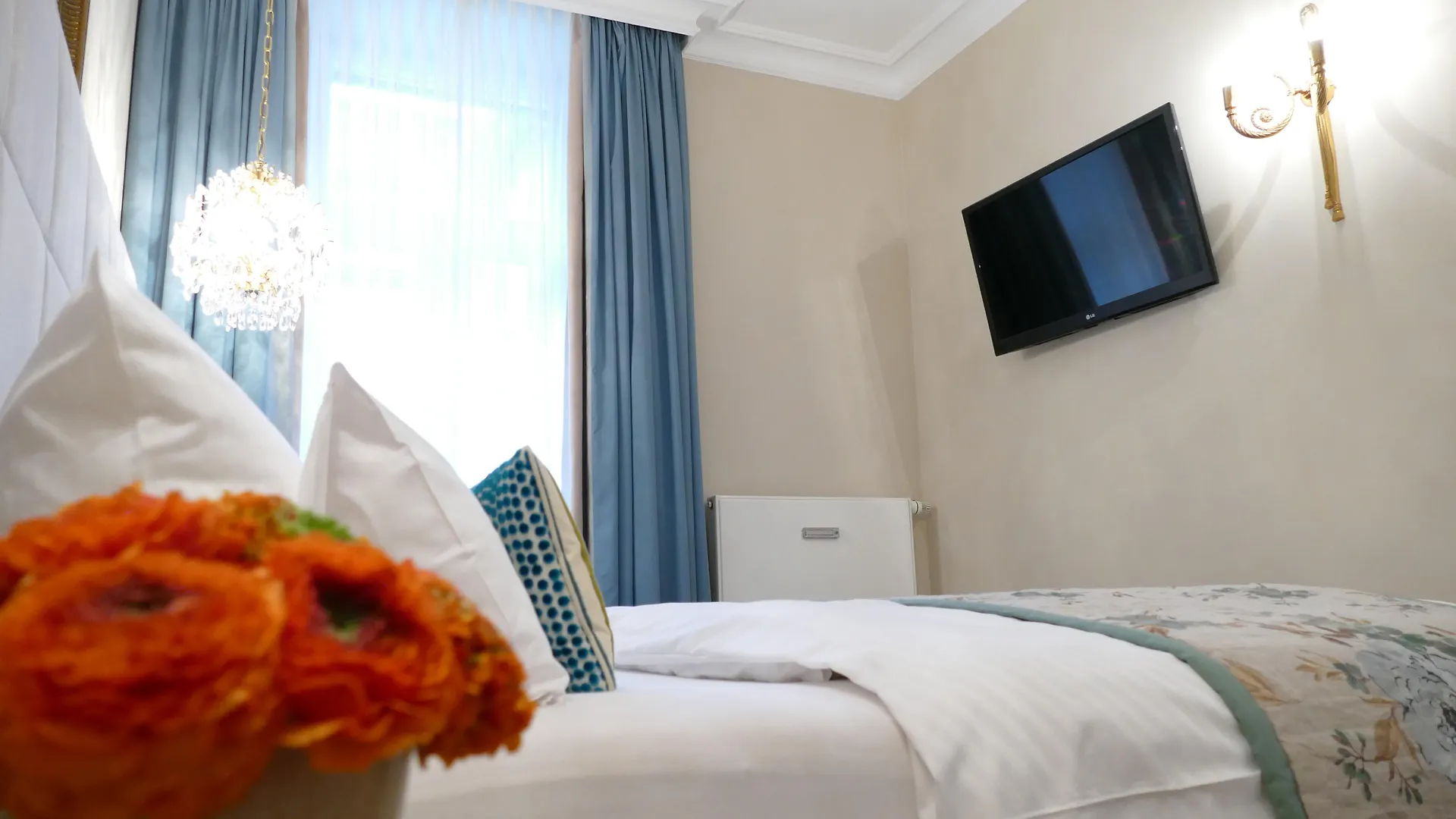 Hotel an der Oper München 4*,