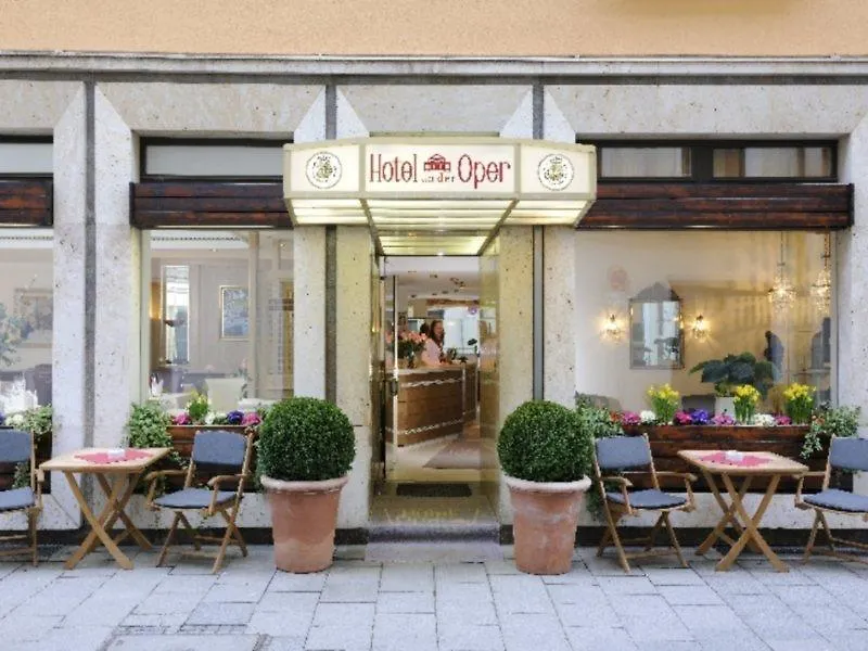 Hotel an der Oper München 4*,